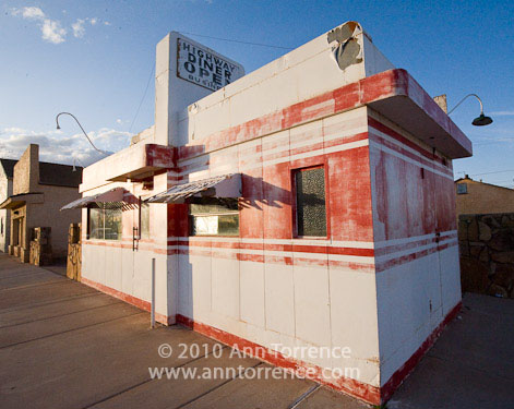 Rte. 66 diner, Winslow, AZ